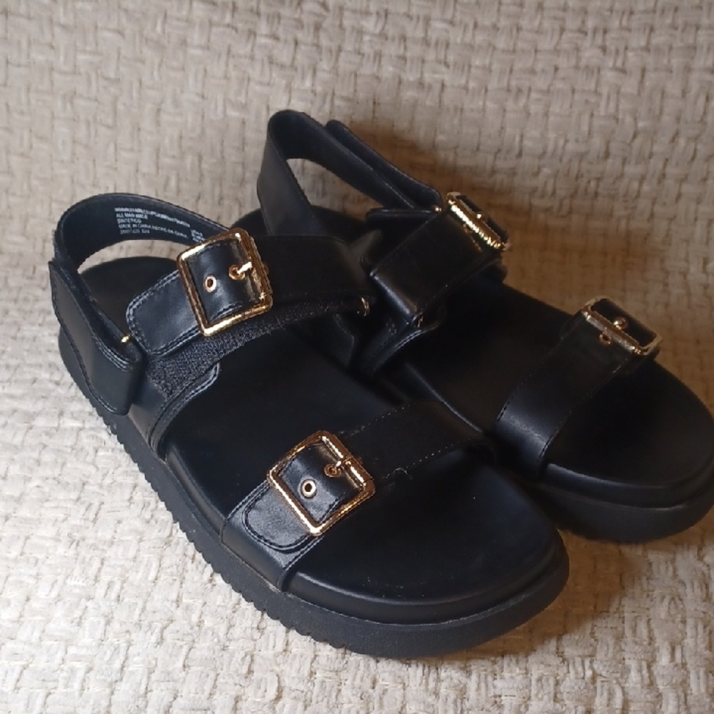 Steve Madden Womens Black Sandals